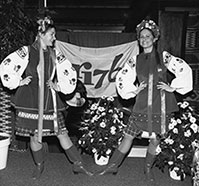 Ukrainian dancers